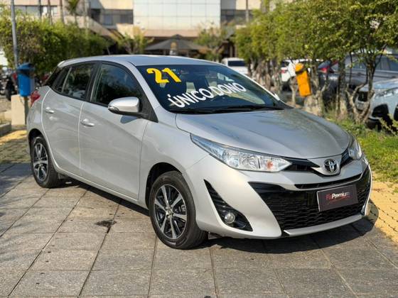 TOYOTA YARIS 1.5 16V FLEX XS CONNECT MULTIDRIVE TOYOTA YARIS 1.5 16V FLEX XS CONNECT MULTIDRIVE